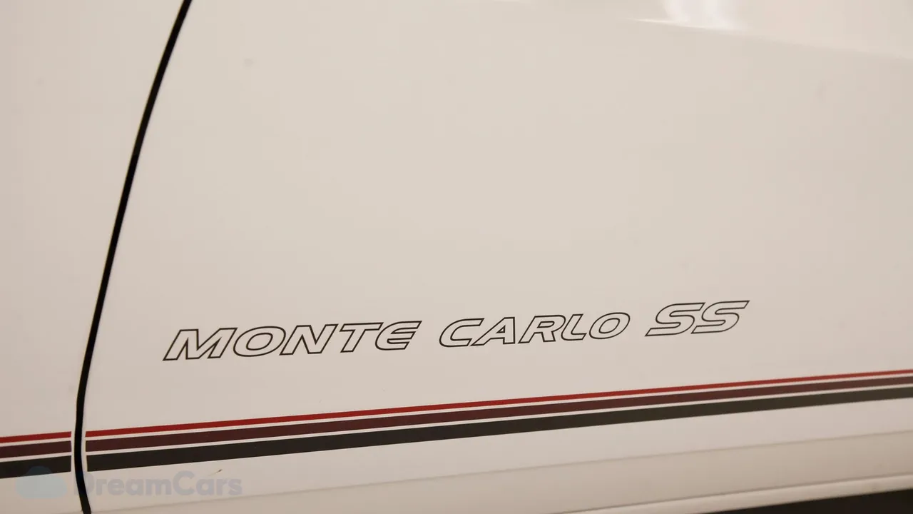 1986 Chevrolet Monte Carlo SS Photo 3